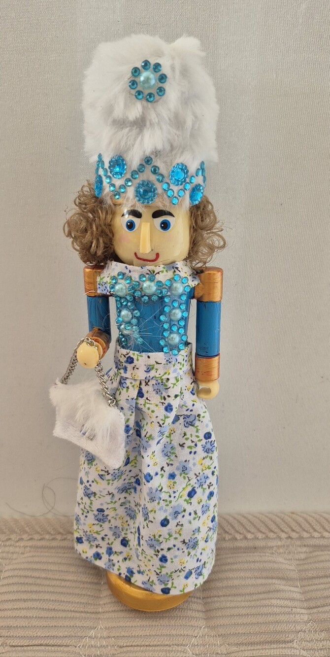 Handcrafted Nutcracker Doll Set - Multi-Color - Picture 2 of 9